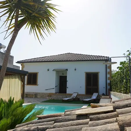 Relais Nonna Rosa Rosolini בית נופש
