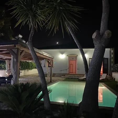 Relais Nonna Rosa Rosolini 度假居 *